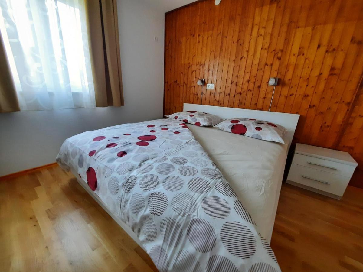 Apartmani Scripea Skrip Exterior photo